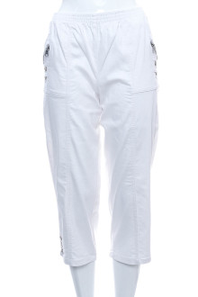 Krótkie spodnie damskie - Soya Concept front