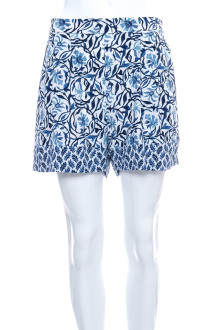 Female shorts front