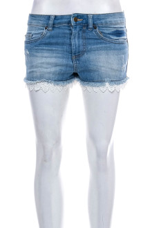 Krótkie spodnie damskie - Hunkemoller front