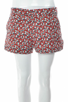 Female shorts - H&M front