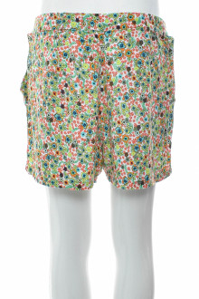 Female shorts - United Colors of Benetton back