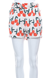 Female shorts - FABIENNE CHAPOT front