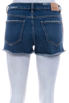 Female shorts - ZARA TRAFALUC back
