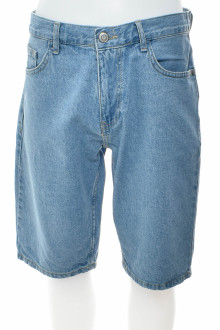 Дамски къси панталони - LCW Jeans front