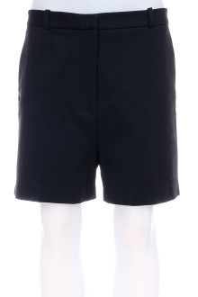 Female shorts - ZARA front