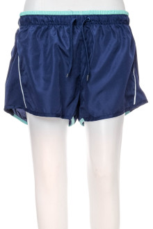 Women's shorts - Atmosphere front