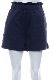 Female shorts - Anko front