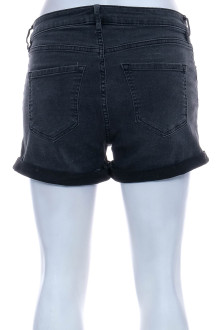 Дамски къси панталони - H&M back