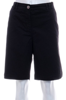 Female shorts - CANDA front