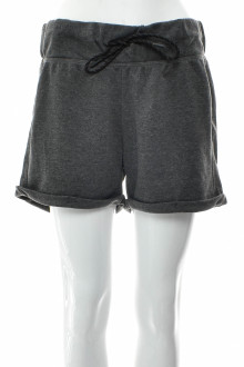Female shorts - Crivit front
