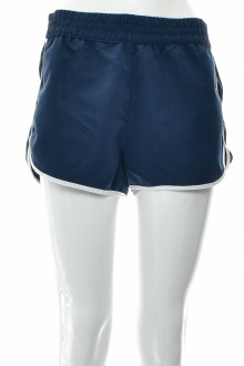 Female shorts - Sophia THIEL front