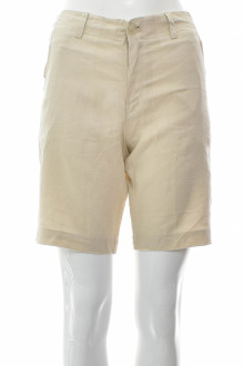 Female shorts - Island Importer front