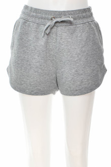 Female shorts - H&M Basic front
