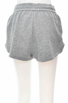 Дамски къси панталони - H&M Basic back