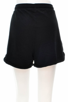 Female shorts - The Basics x C&A back