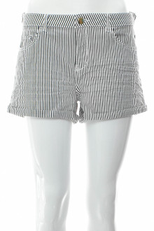 Дамски къси панталони - H&M front