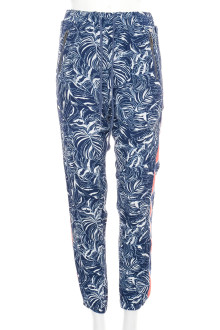 Women's trousers - Pepe Jeans front