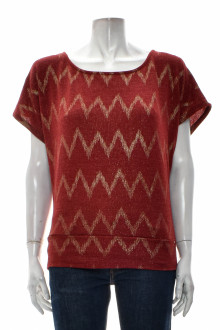 Women's sweater - Body Central front