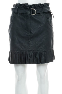 Leather skirt - NEW COLLECTION front