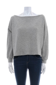 Women's sweater - Forever 21 front