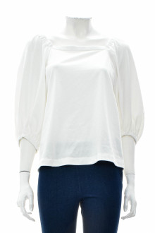 Women's blouse - UNIQLO front