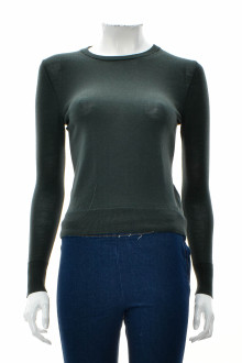 Women's sweater - UNIQLO front