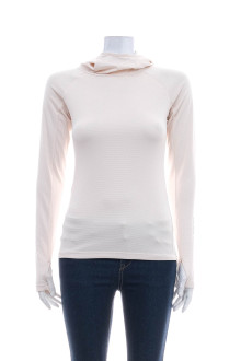 Female sports top - H&M Sport front