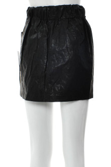 Leather skirt - ZARA Basic back