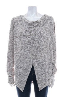 Women's sweater - Maurices front