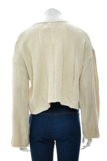 Women's sweater - Levely & Thisway back