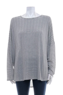 Women's sweater - sussan front