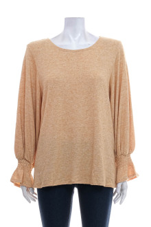 Women's sweater - Status BY CHENAULT front