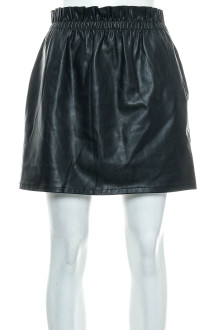 Leather skirt - Sinsay front