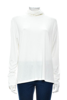 Women's sport blouse - C&A front