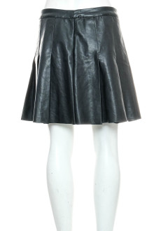 Leather skirt - FB Sister - AMISU back