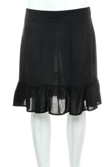 Skirt - Brilliant Basics front