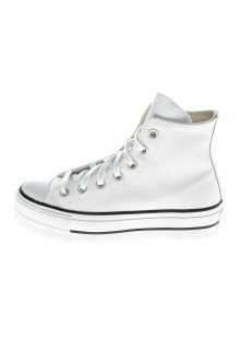 Converse front