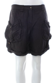 Krótkie spodnie damskie - 1060 Clothes front