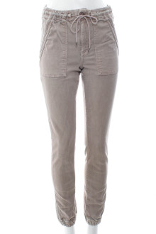 Women's jeans - American Eagle front