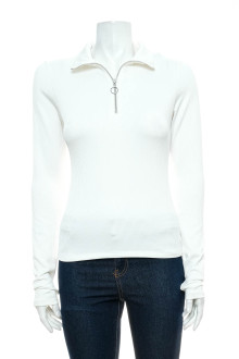 Women's sport blouse - H&M front