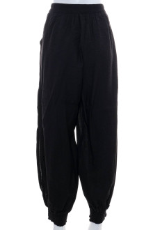 Women's trousers - Valleygirl back