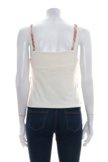 Women's top back