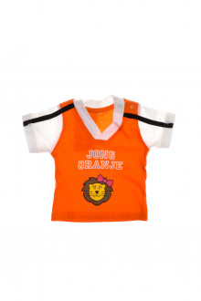 Baby boy's T-shirt front
